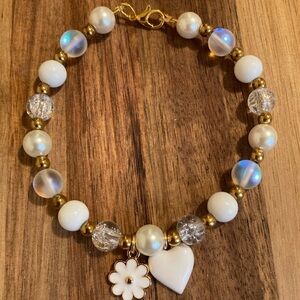Handmade Elegant Pearl and Gold Charm Bracelet